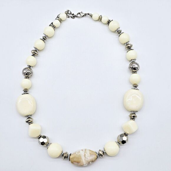 Chunky Statement Necklace Glass Ivory Tone Marbled Silver Accent Rose Bead Facet - Picture 5 of 9